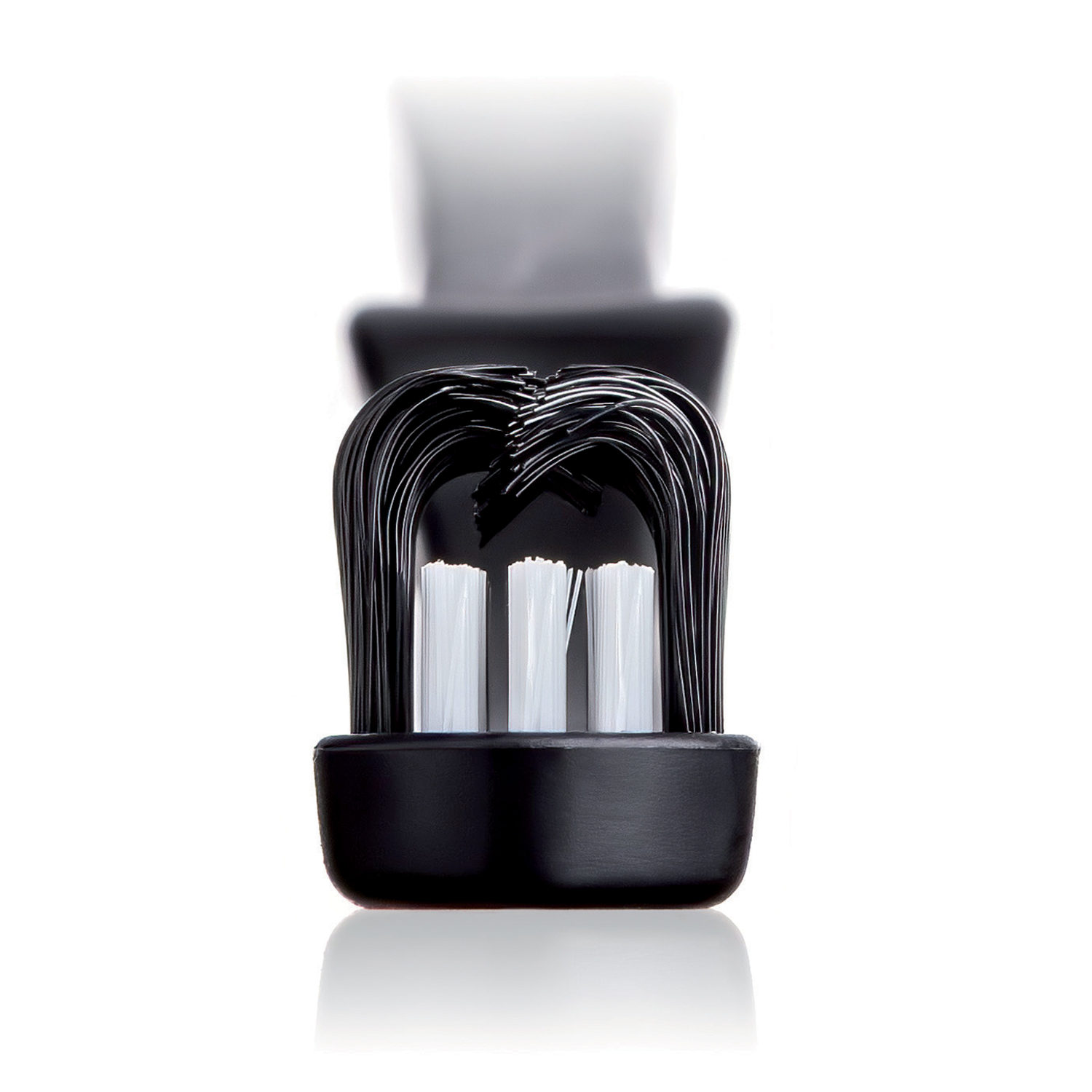 100-129-black-closeup-c.jpg